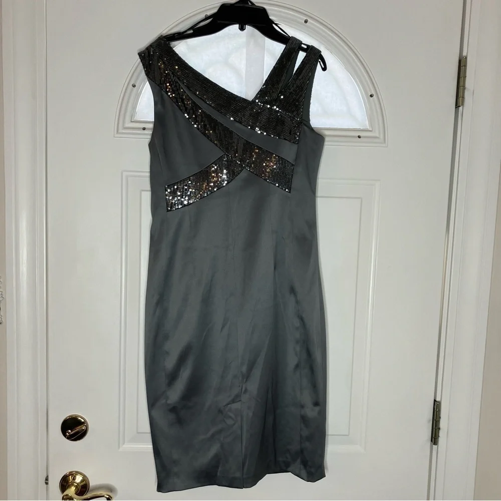 Signature by sangria gray dress size 8